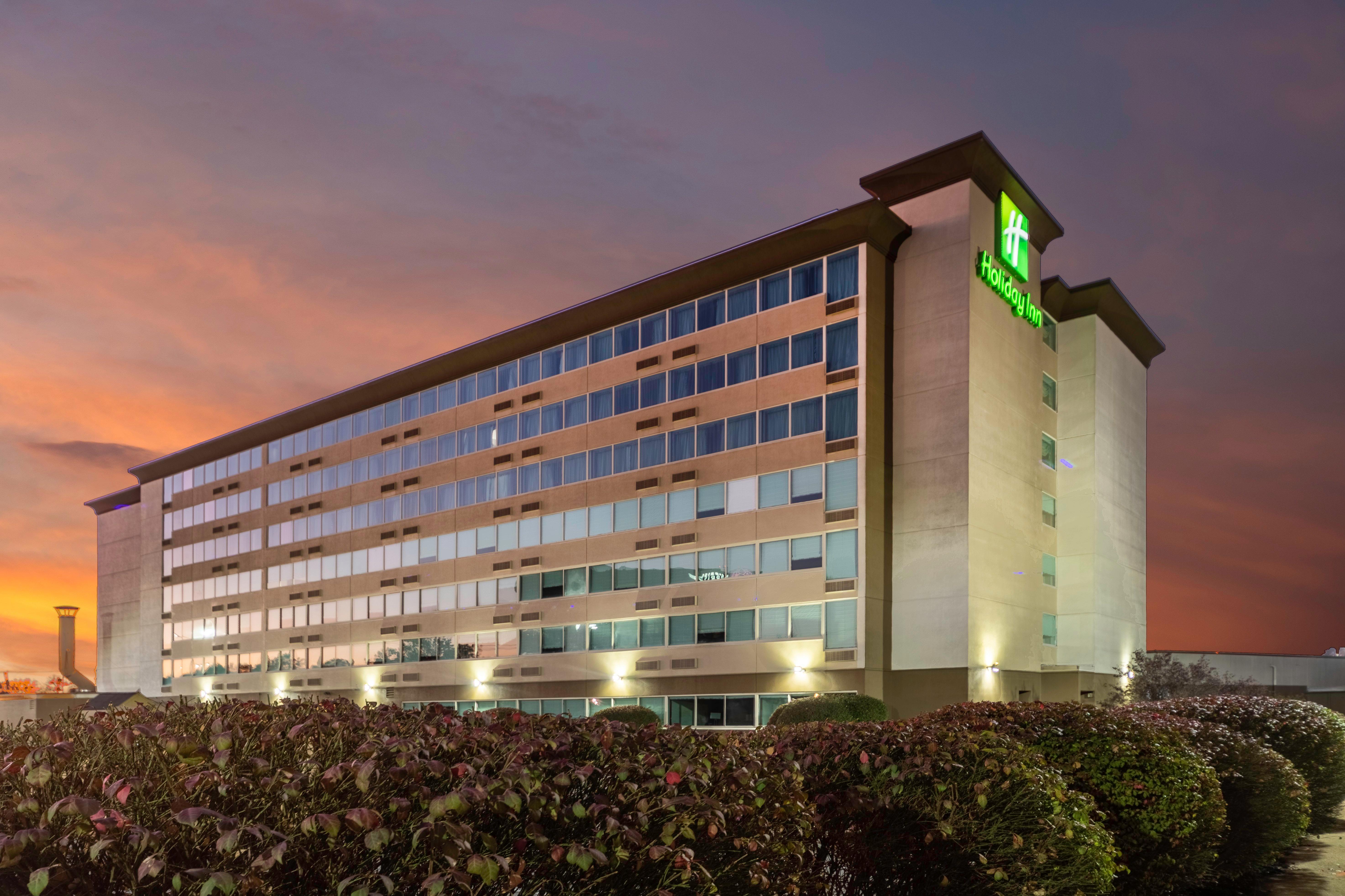 Holiday Inn Louisville East - Hurstbourne, An Ihg Hotel Екстериор снимка